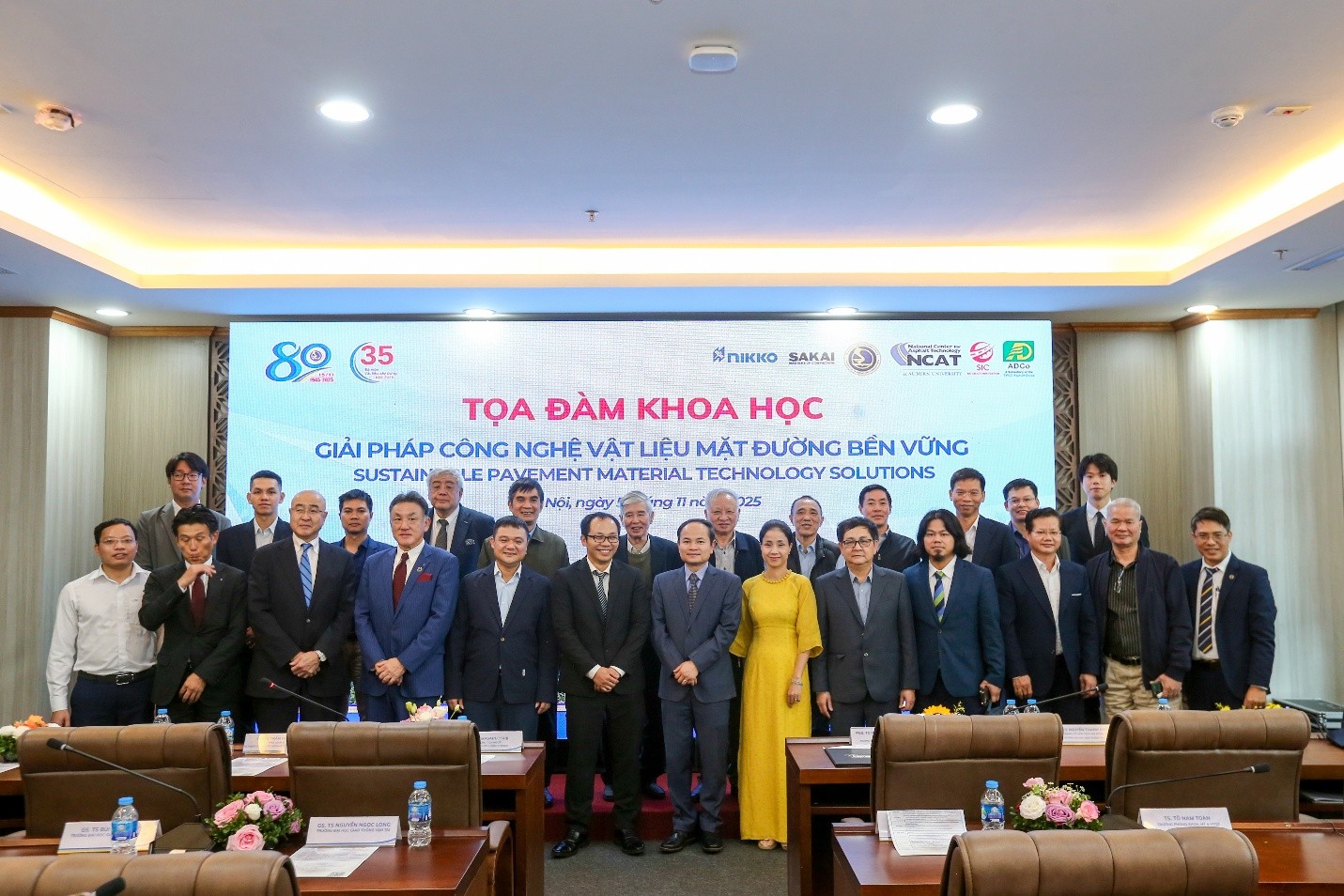 Tọa đàm Khoa học “Giải pháp công nghệ vật liệu mặt đường bền vững”