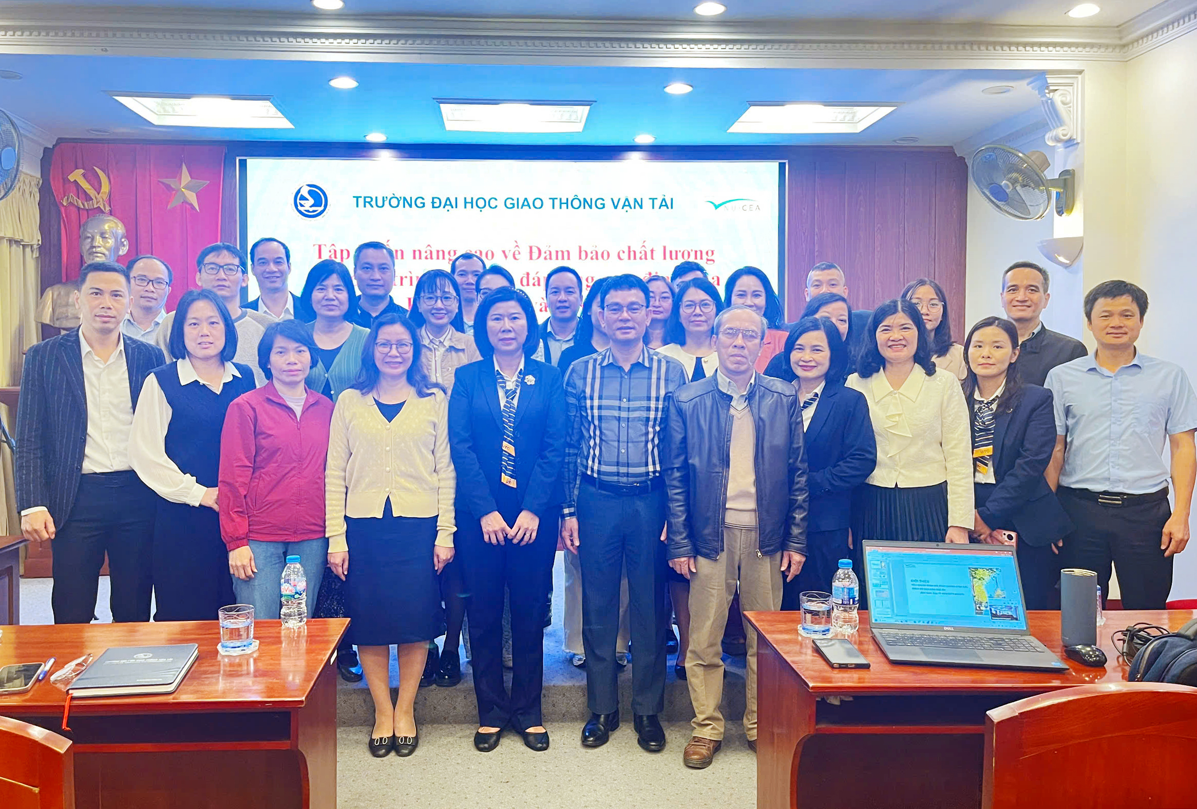 Chương trình tập huấn “Nâng cao năng lực đảm bảo chất lượng chương trình đào tạo (CTĐT) đáp ứng quy định của Bộ Giáo dục và Đào tạo”