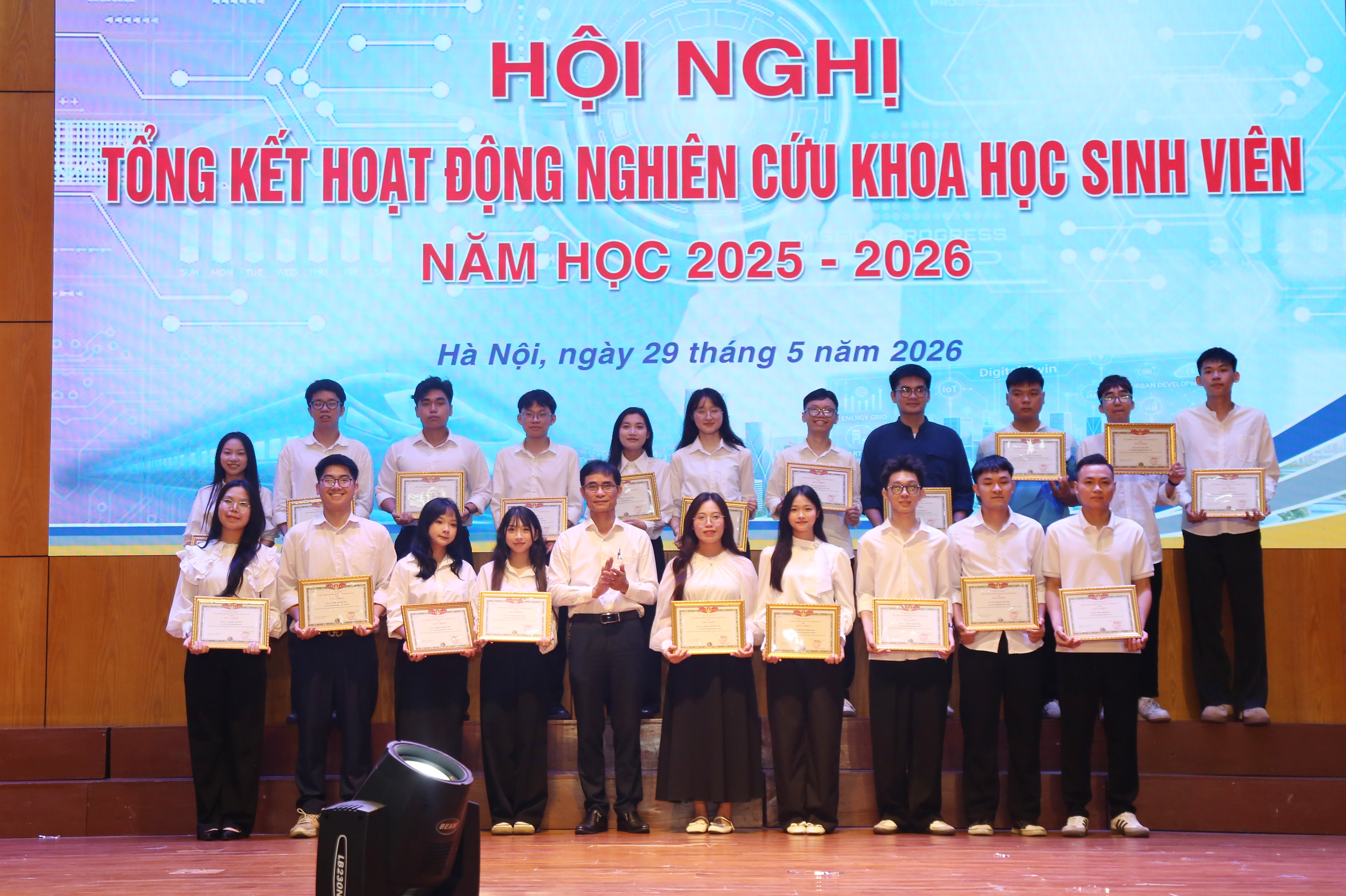 Hội nghị tổng kết NCKH sinh viên năm học 2025-2026
