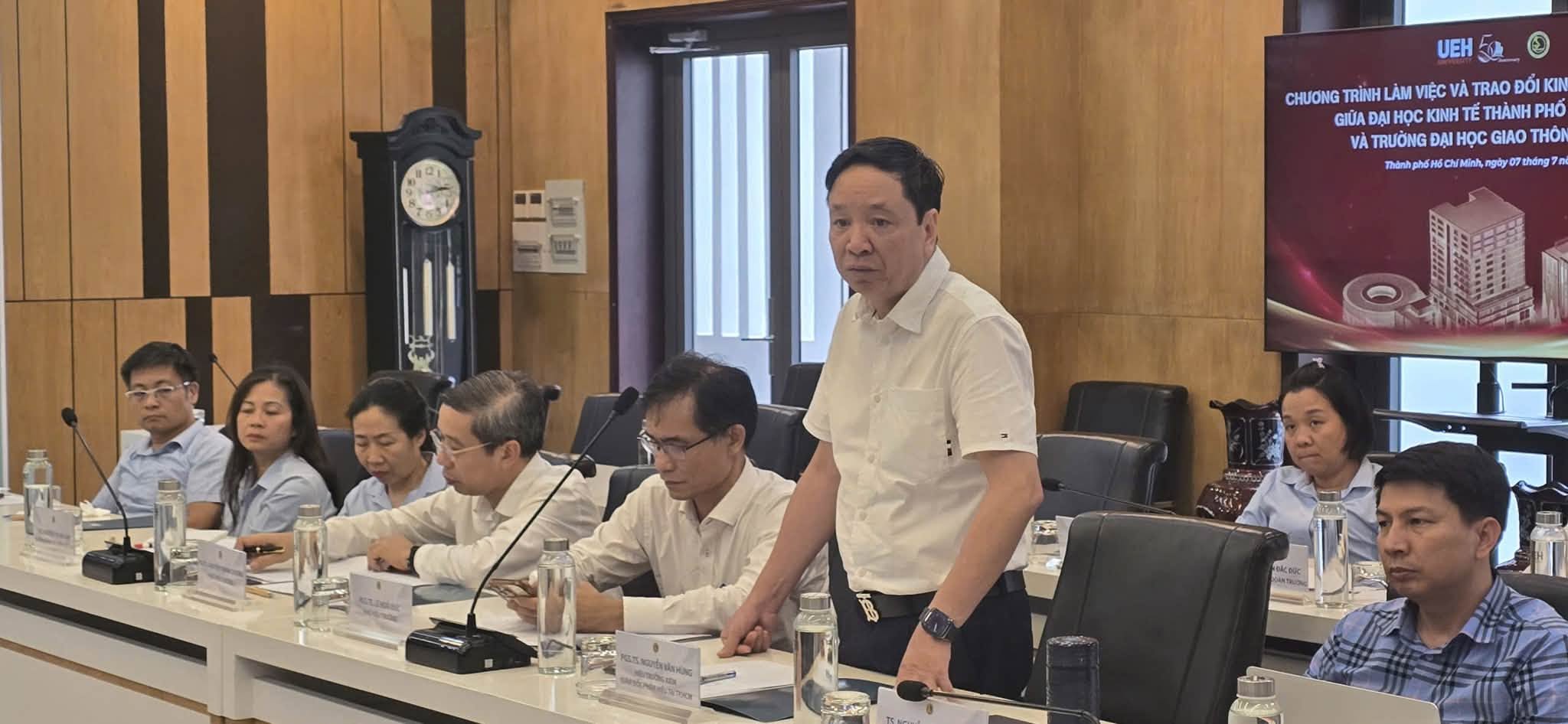 Trường Đại học Giao thông vận tải trao đổi kinh nghiệm với các trường đại học hàng đầu phía Nam chuẩn bị cho giai đoạn phát triển mới