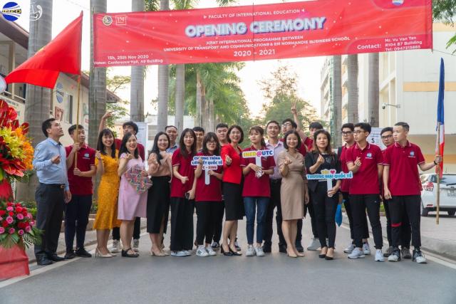 Lễ khai giảng Chương trình Liên kết Quốc tế, ngành Quản trị Kinh doanh với Trường Đại học Quản trị Normandie - Cộng hòa Pháp