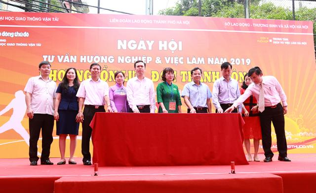 Ngày hội Hướng nghiệp và Việc làm năm 2019: “Khơi nguồn lực, đón thành công”